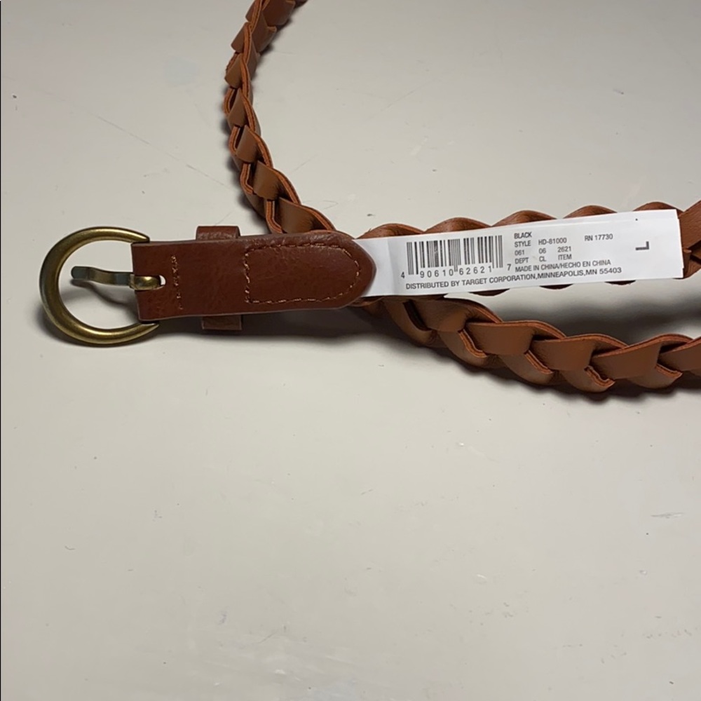 Large Tan/Brown Belt (NWOT) -Target - Picture 2 of 2